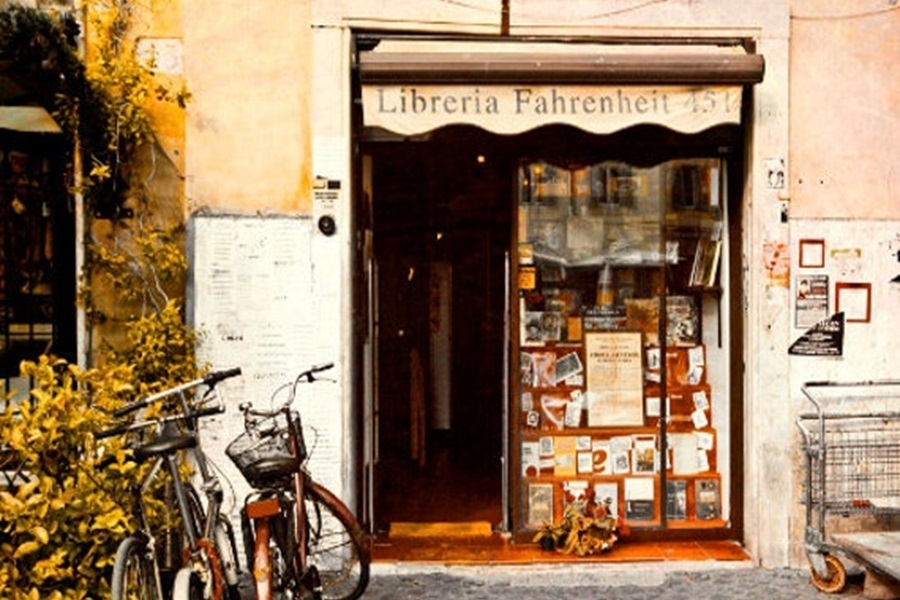 Libreria Fahrenheit 451 - Librerie di Roma